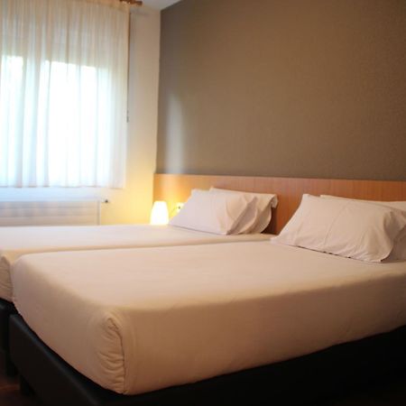 Hostal Abodi Pamplona Exteriör bild