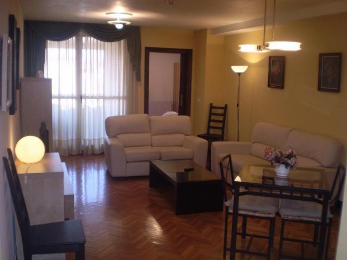 Hostal Abodi Pamplona Rum bild